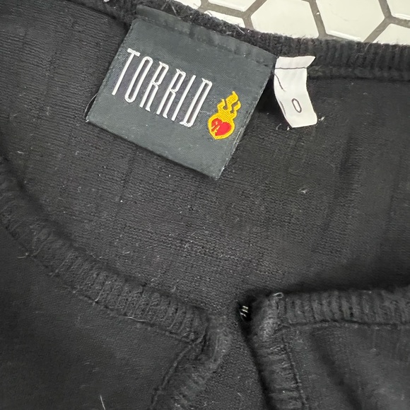Torrid cardigan size 0 or large 12 - Picture 2 of 5
